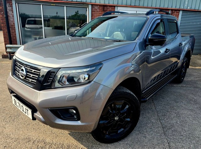 2021 71 Nissan Navara 2.3 dCi N-Guard Pickup Double Cab 4dr Diesel Auto 4WD Euro 6 (190 ps)
