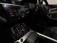 USED 2019 69 AUDI E-TRON 55 Launch Edition SUV 5dr Electric Auto quattro 95kWh (408 ps) Panoramic Roof|Sport Pack|Tour pack