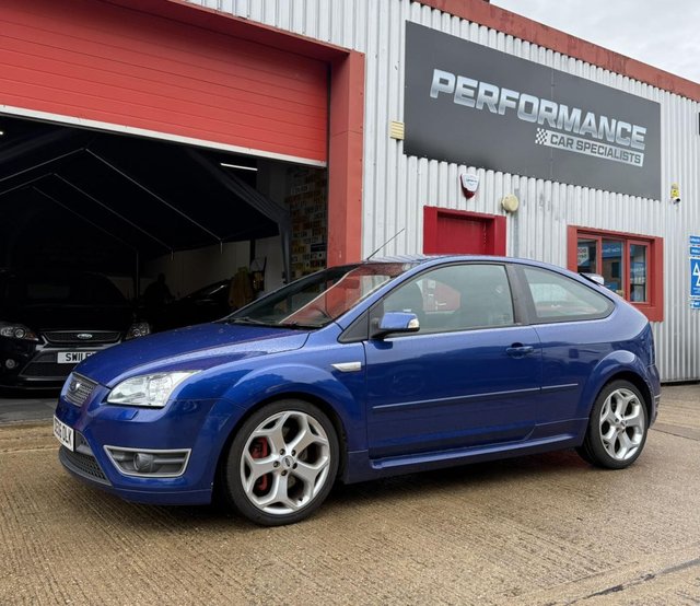 2006 06 Ford Focus 2.5 SIV ST-3 Hatchback 3dr Petrol Manual (224 g/km, 221 bhp)