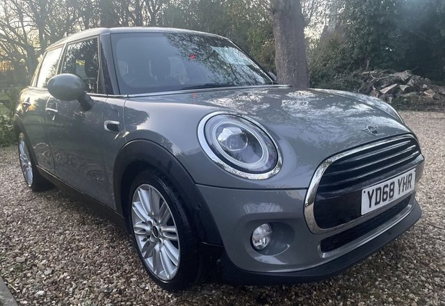 2018 68 MINI Hatch 1.5 Cooper GPF Hatchback 5 Door Petrol Steptronic Euro 6 (s/s) (136 ps)