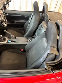 USED 2018 MAZDA MX-5 1.5 SKYACTIV-G SE Convertible 2dr Petrol Manual Euro 6 (131 ps)+1 FORMER KEEPER+2 KEYS+HISTORY+MEDIA+BLUETOOTH+AIRCON+ALLOYS+DASHCAM+ 2 KEYS+1 FORMER KEEPER+HISTORY+ALLOYS+BLUETOOTH+MEDIA+AIRCON+USB+AUX+DASH CAM+HPI CLEAR