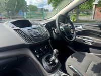 USED 2015 G FORD KUGA 2.0 TDCi Zetec SUV 5dr Diesel Manual 2WD Euro 6 (s/s) (150 ps) 
