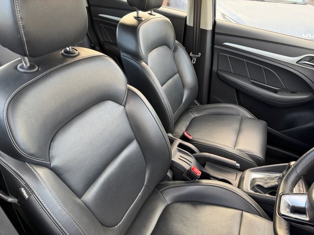 2019 MG MG ZS - Photo 11