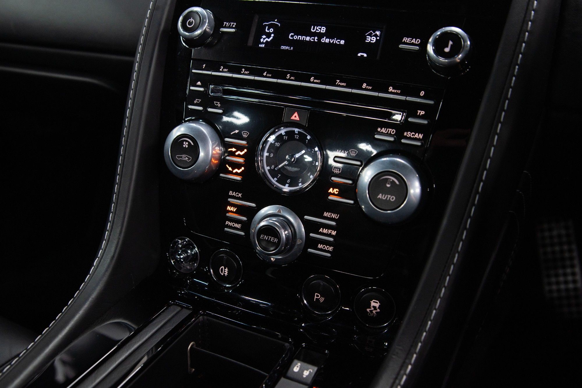 USED 2013 ASTON MARTIN VANTAGE 4.7 V8 S Coupe  