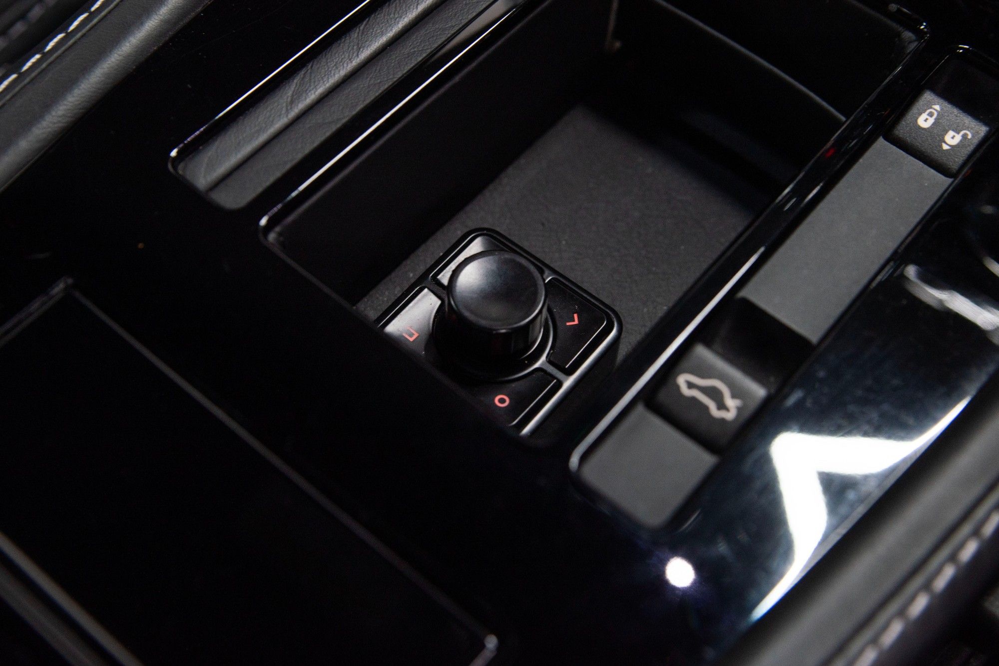 USED 2013 ASTON MARTIN VANTAGE 4.7 V8 S Coupe  