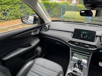 USED 2022 22 MG MG HS 1.5 T-GDI Exclusive SUV 5dr Petrol DCT Euro 6 (s/s) (162 ps) Reverse Camera, Panoramic Sunroof