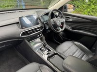 USED 2022 22 MG MG HS 1.5 T-GDI Exclusive SUV 5dr Petrol DCT Euro 6 (s/s) (162 ps) Reverse Camera, Panoramic Sunroof
