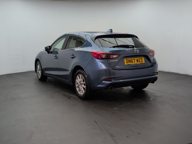 USED 2017 67 Mazda Mazda3 2.0 Skyactiv-G Se-L Nav Hatchback 5dr Petrol Manual Euro 6 (s/S) (121 Ps) Hill Hold Assist+privacy Glass