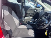 USED 2014 14 FORD FOCUS 1.6 Zetec Navigator Estate 5dr Petrol Powershift Euro 5 (125 ps) 