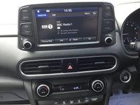 USED 2018 18 HYUNDAI KONA 1.0 T-GDi Blue Drive Premium SUV 5dr Petrol Manual Euro 6 (s/s) (120 ps) Warranty & Breakdown Cover included