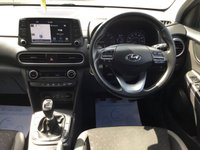 USED 2018 18 HYUNDAI KONA 1.0 T-GDi Blue Drive Premium SUV 5dr Petrol Manual Euro 6 (s/s) (120 ps) Warranty & Breakdown Cover included