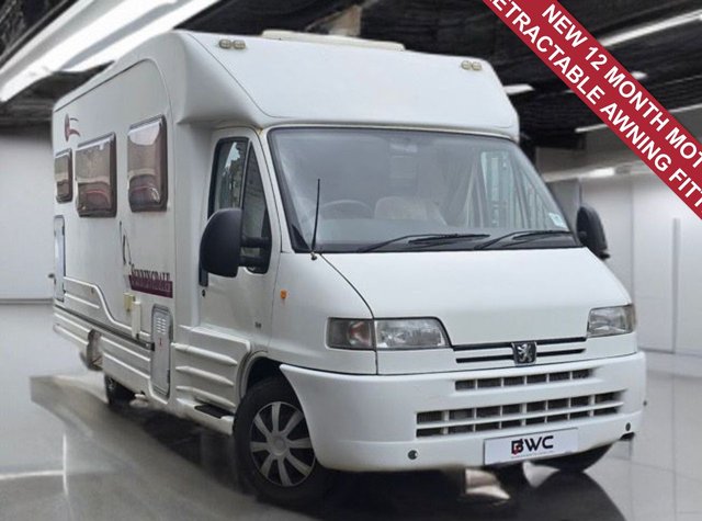 View our PEUGEOT BOXER