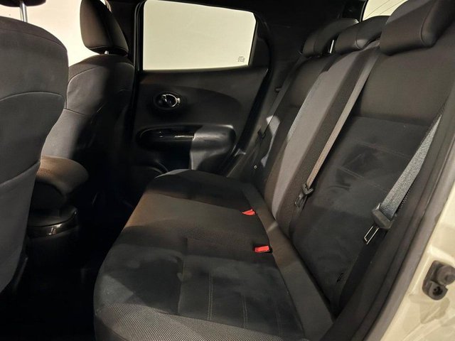 2017 NISSAN JUKE 1.5 dCi N-Connecta SUV 5dr Diesel Manual Euro 6 (s/s) (110 ps) - Photo 5