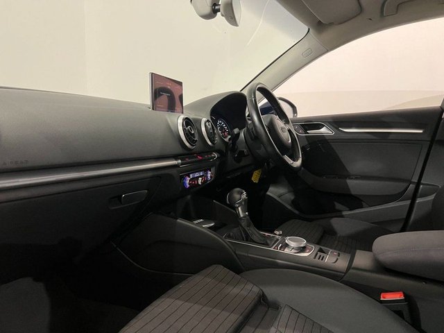 2016 AUDI A3 2.0 TDI Sport Sportback 5dr Diesel S Tronic Euro 6 (s/s) (Nav) (150 ps) - Photo 4