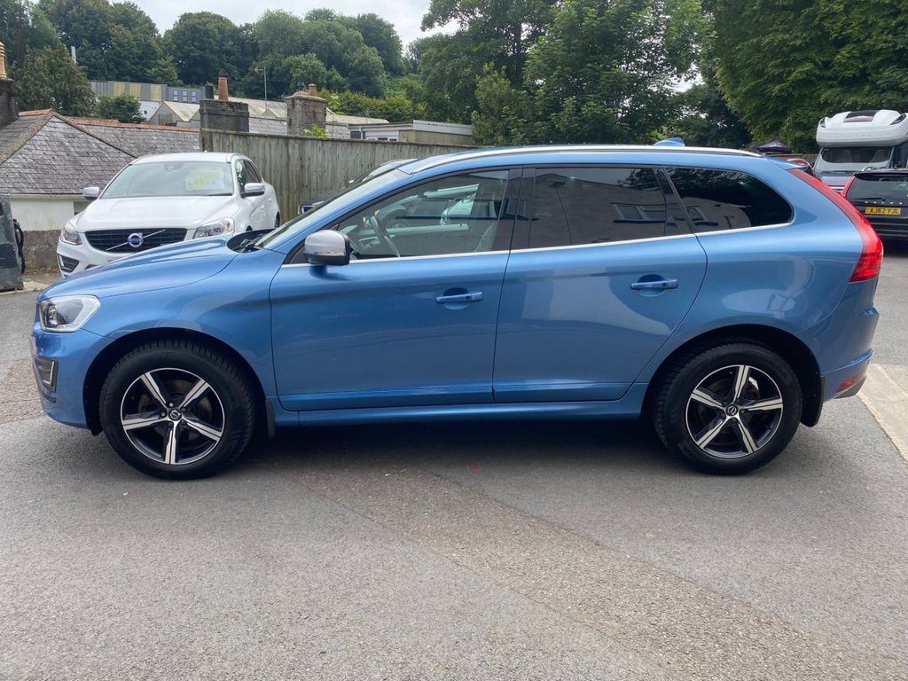 USED 2016 66 VOLVO XC60 2.4 D5 R-Design Lux Nav SUV 5dr Diesel Auto AWD Euro 6 (s/s) (220 ps) GREAT SPECIFICATION R DESIGN XC60