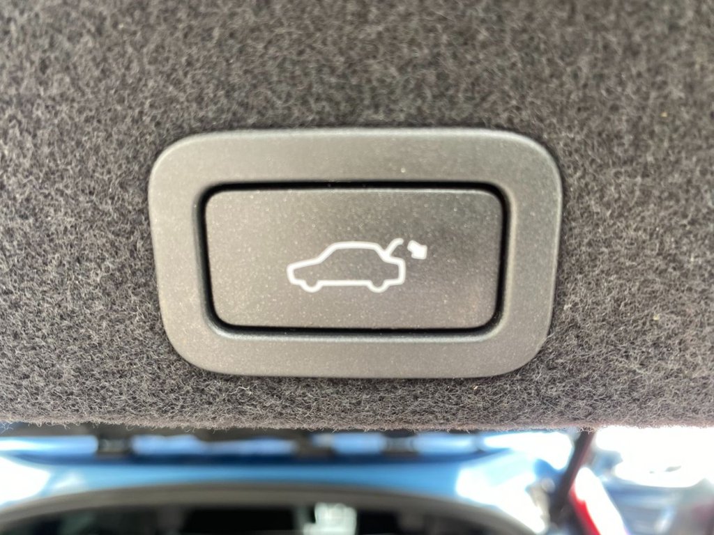 USED 2016 66 VOLVO XC60 2.4 D5 R-Design Lux Nav SUV 5dr Diesel Auto AWD Euro 6 (s/s) (220 ps) GREAT SPECIFICATION R DESIGN XC60
