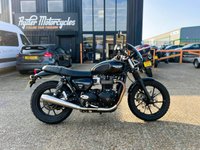 USED 2021 21 TRIUMPH STREET TWIN - BUY ONLINE 24 HRS A DAY - FINANCE AVAILABLE - ALL TYPES OF CREDIT ACCEPTED ONLY 4,521 MILES FROM NEW