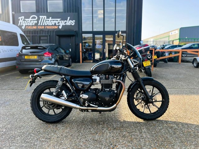 2021 21 Triumph Street Twin - BUY ONLINE 24 HRS A DAY - FINANCE AVAILABLE - ALL TYPES OF CREDIT ACCEPTED