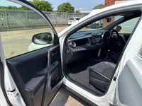 USED 2015 65 TOYOTA RAV4 2.0 D-4D Icon SUV 5dr Diesel Manual Euro 6 (s/s) (143 ps) 10 Service Stamps | MOT Until 03/26