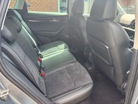 USED 2018 18 SKODA KAROQ 1.5 TSI SE L SUV 5dr Petrol Manual Euro 6 (s/s) (150 ps) Full service history