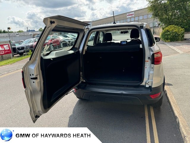2018 FORD ECOSPORT - Photo 6