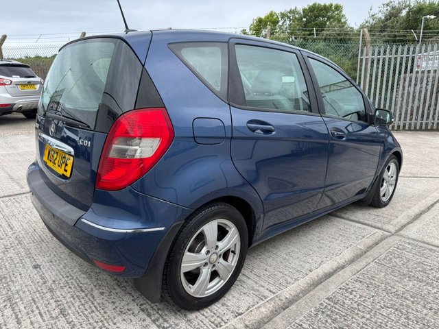 2012 Mercedes-Benz A-Class 2L Avantgarde Se 5dr - Photo 10