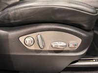 USED 2019 19 PORSCHE MACAN 3.0T V6 S SUV 5dr Petrol PDK 4WD Euro 6 (s/s) (354 ps) Complete Porsche Supplying Dealer Service Record, Hosting a huge Stylish and Functional Specification &pound;13944 Factory options