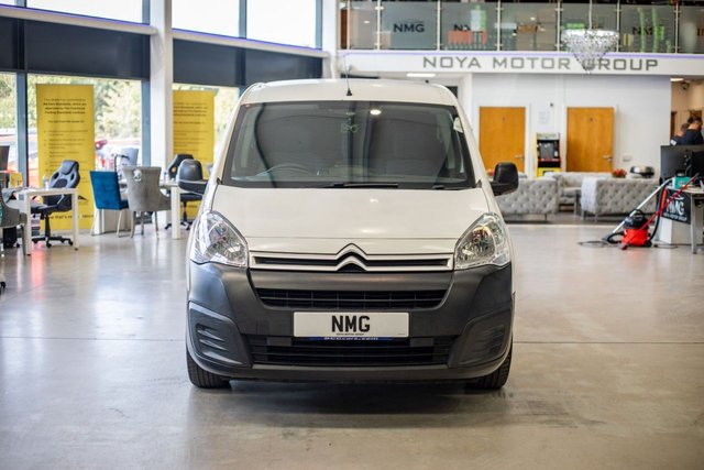 2017 Citroen Berlingo 1.6L Lx 5dr - Photo 9