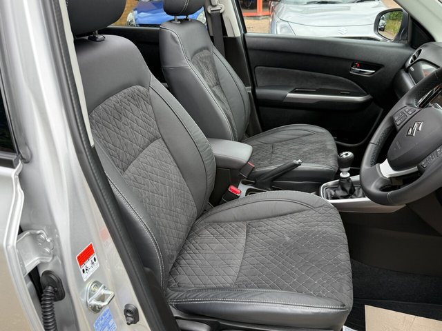 2024 SUZUKI VITARA - Photo 2