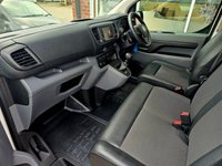 USED 2019 69 VAUXHALL VIVARO 1.5 Turbo D 2900 Dynamic Panel Van 6dr Diesel Manual L2 H1 Euro 6 (s/s) (100 ps) LWB, APPLE AND ANDRIOD CAR PLAY