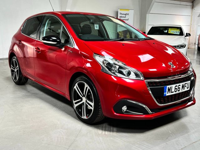View our PEUGEOT 208