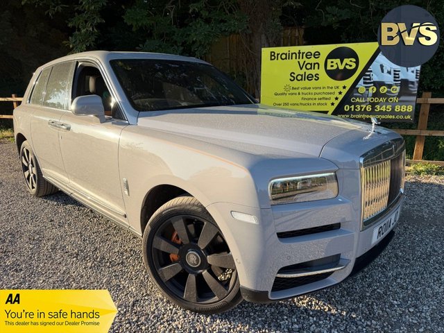 View our ROLLS-ROYCE CULLINAN