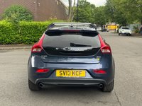 USED 2013 13 VOLVO V40 2.0 D3 SE Hatchback 5dr Diesel Manual Euro 5 (s/s) (150 ps) 