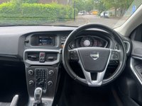 USED 2013 13 VOLVO V40 2.0 D3 SE Hatchback 5dr Diesel Manual Euro 5 (s/s) (150 ps) 