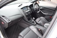 USED 2015 65 FORD FOCUS 2.0T EcoBoost ST-3 Hatchback 5dr Petrol Manual Euro 6 (s/s) (250 ps) SUNROOF / BLACK PACK / LEATHER