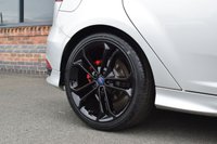 USED 2015 65 FORD FOCUS 2.0T EcoBoost ST-3 Hatchback 5dr Petrol Manual Euro 6 (s/s) (250 ps) SUNROOF / BLACK PACK / LEATHER