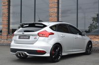 USED 2015 65 FORD FOCUS 2.0T EcoBoost ST-3 Hatchback 5dr Petrol Manual Euro 6 (s/s) (250 ps) SUNROOF / BLACK PACK / LEATHER