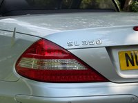 USED 2006 56 MERCEDES-BENZ SL 3.5 SL350 Convertible 2dr Petrol 7G-Tronic (246 g/km, 272 bhp) 