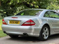USED 2006 56 MERCEDES-BENZ SL 3.5 SL350 Convertible 2dr Petrol 7G-Tronic (246 g/km, 272 bhp) 