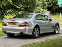 USED 2006 56 MERCEDES-BENZ SL 3.5 SL350 Convertible 2dr Petrol 7G-Tronic (246 g/km, 272 bhp) 