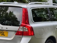 USED 2011 11 VOLVO V70 2.4 D5 SE Lux Estate 5dr Diesel Geartronic Euro 5 (205 ps) 