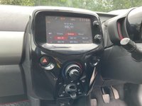 USED 2014 64 PEUGEOT 108 1.2 VTi PureTech Allure Hatchback 5dr Petrol Manual Euro 5 (82 ps) 