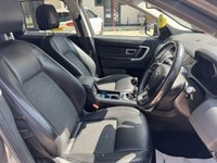 USED 2017 17 LAND ROVER DISCOVERY SPORT 2.0 TD4 SE Tech SUV 5dr Diesel Manual 4WD Euro 6 (s/s) (180 ps) TECH PACK SAT NAV HAETED SEATS