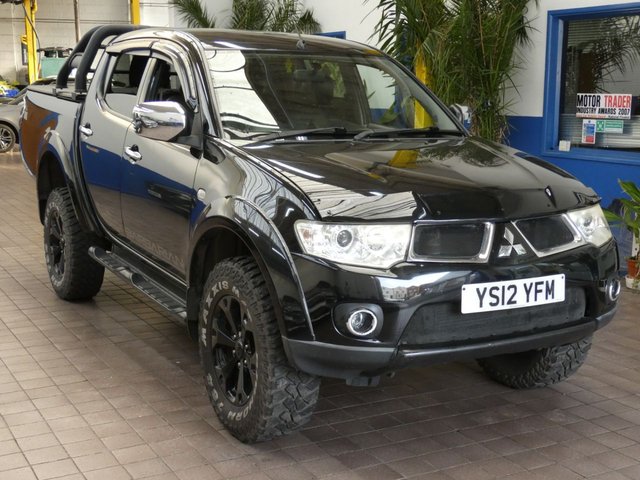 2012 L Mitsubishi L200 2.5 DI-D Barbarian Pickup Double Cab 4dr Diesel Auto 4WD Euro 5 (LB) (175 ps)