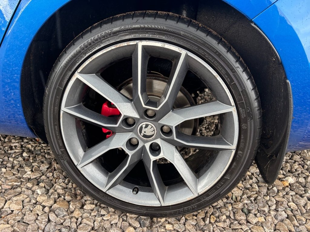 USED 2018 18 SKODA OCTAVIA 2.0 TDI vRS Hatchback 5dr Diesel DSG Euro 6 (s/s) (184 ps) 