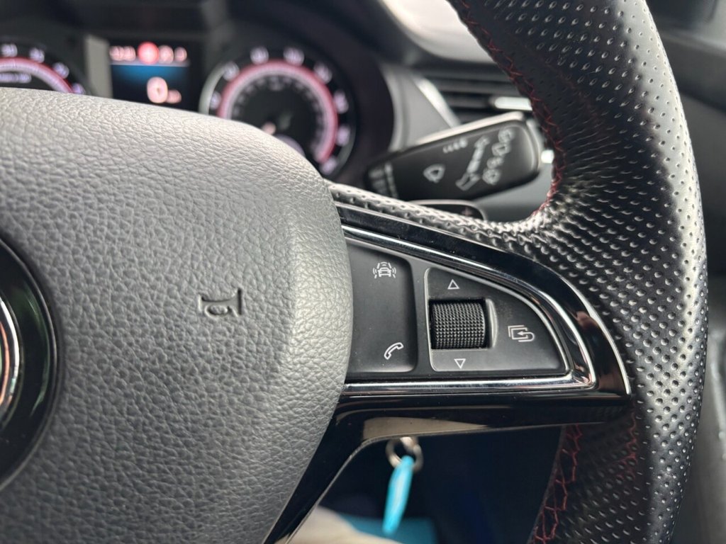 USED 2018 18 SKODA OCTAVIA 2.0 TDI vRS Hatchback 5dr Diesel DSG Euro 6 (s/s) (184 ps) 
