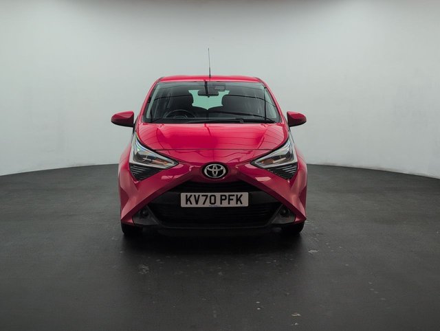 USED 2020 70 Toyota Aygo 1.0 Vvt-I X-Play Hatchback 5dr Petrol Manual Euro 6 (safety Sense) (71 Ps) - Dab Radio + Aircon