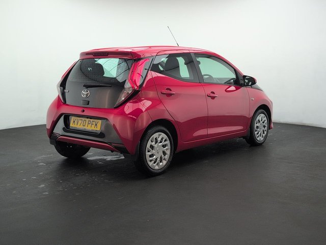 USED 2020 70 Toyota Aygo 1.0 Vvt-I X-Play Hatchback 5dr Petrol Manual Euro 6 (safety Sense) (71 Ps) - Dab Radio + Aircon