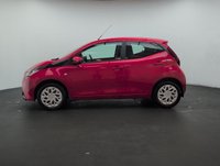 USED 2020 70 Toyota Aygo 1.0 Vvt-I X-Play Hatchback 5dr Petrol Manual Euro 6 (safety Sense) (71 Ps) - Dab Radio + Aircon