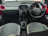 USED 2020 70 Toyota Aygo 1.0 Vvt-I X-Play Hatchback 5dr Petrol Manual Euro 6 (safety Sense) (71 Ps) - Dab Radio + Aircon